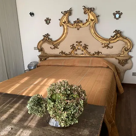 Residenza Chiocci Apartmán Řím